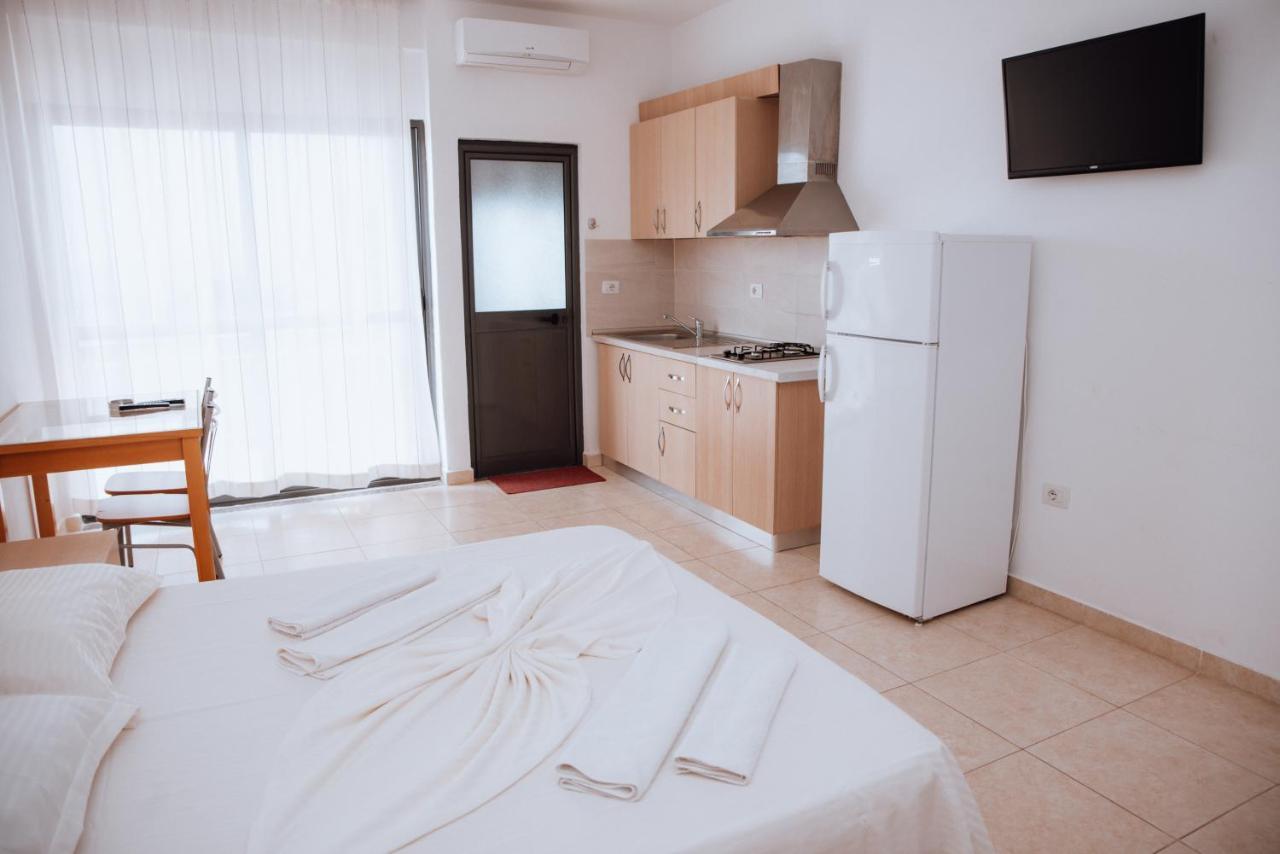 Hotel Perdja Velipoje Ngoại thất bức ảnh