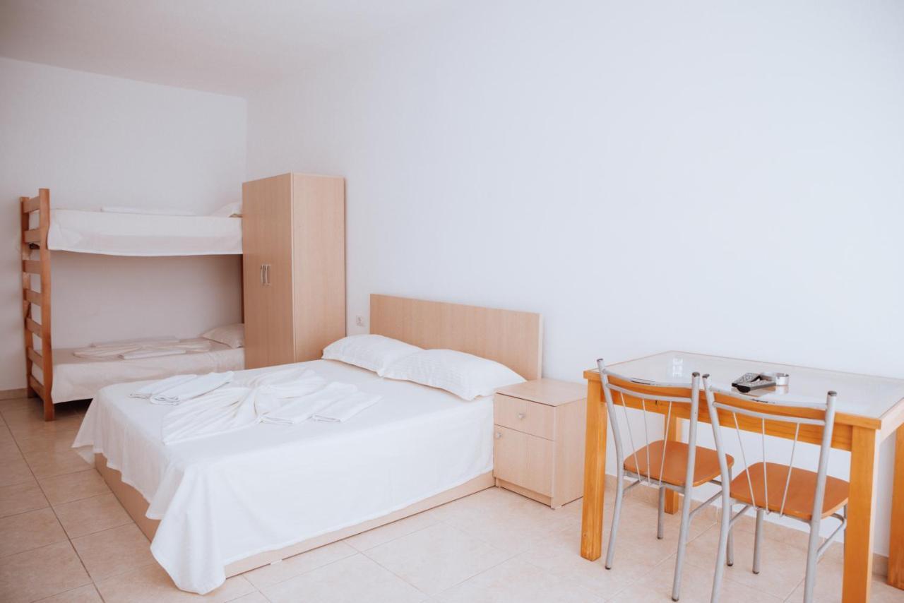 Hotel Perdja Velipoje Ngoại thất bức ảnh